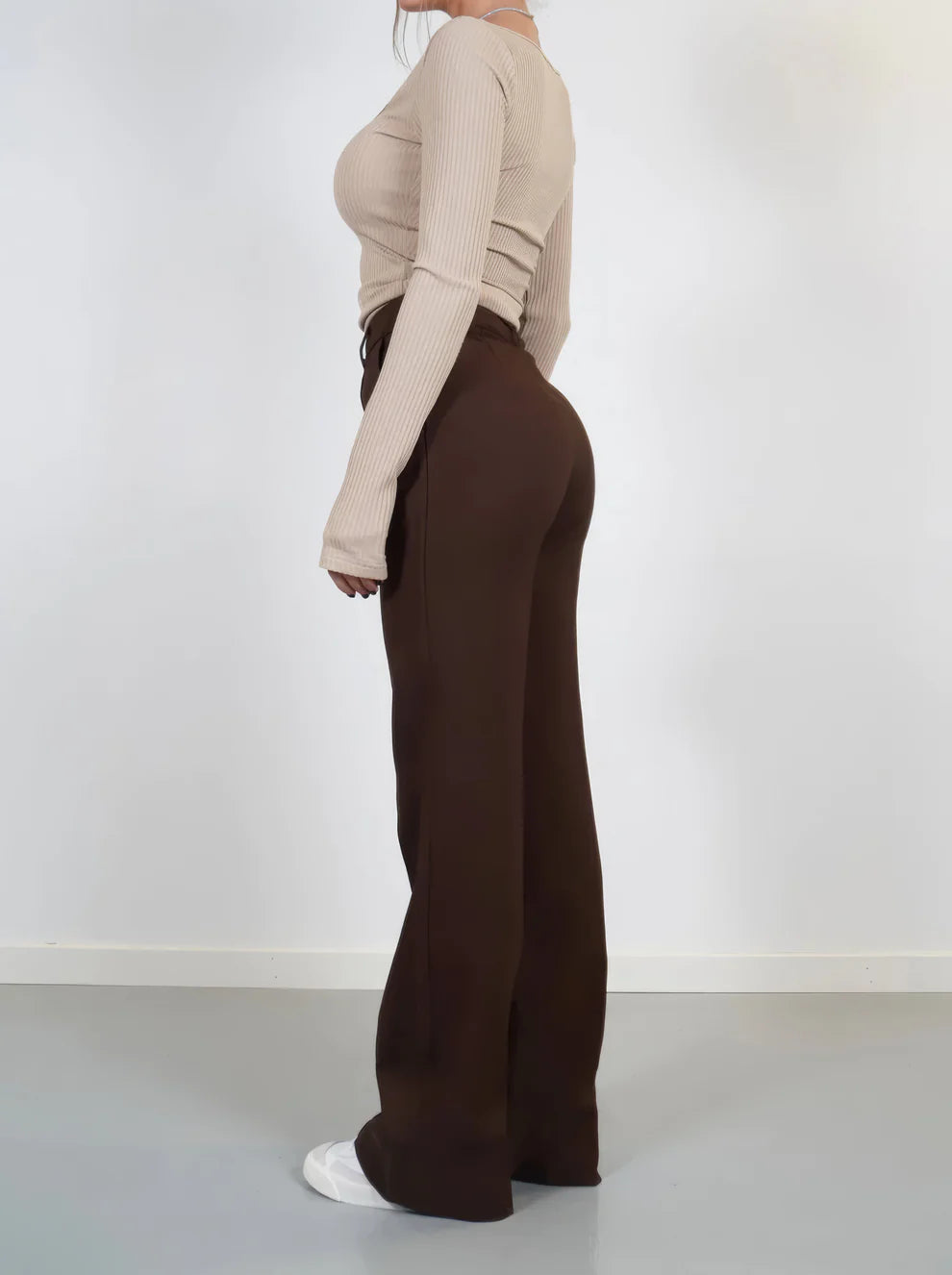COLETTE | PANTALONES DE CAMPANA ELEGANTES